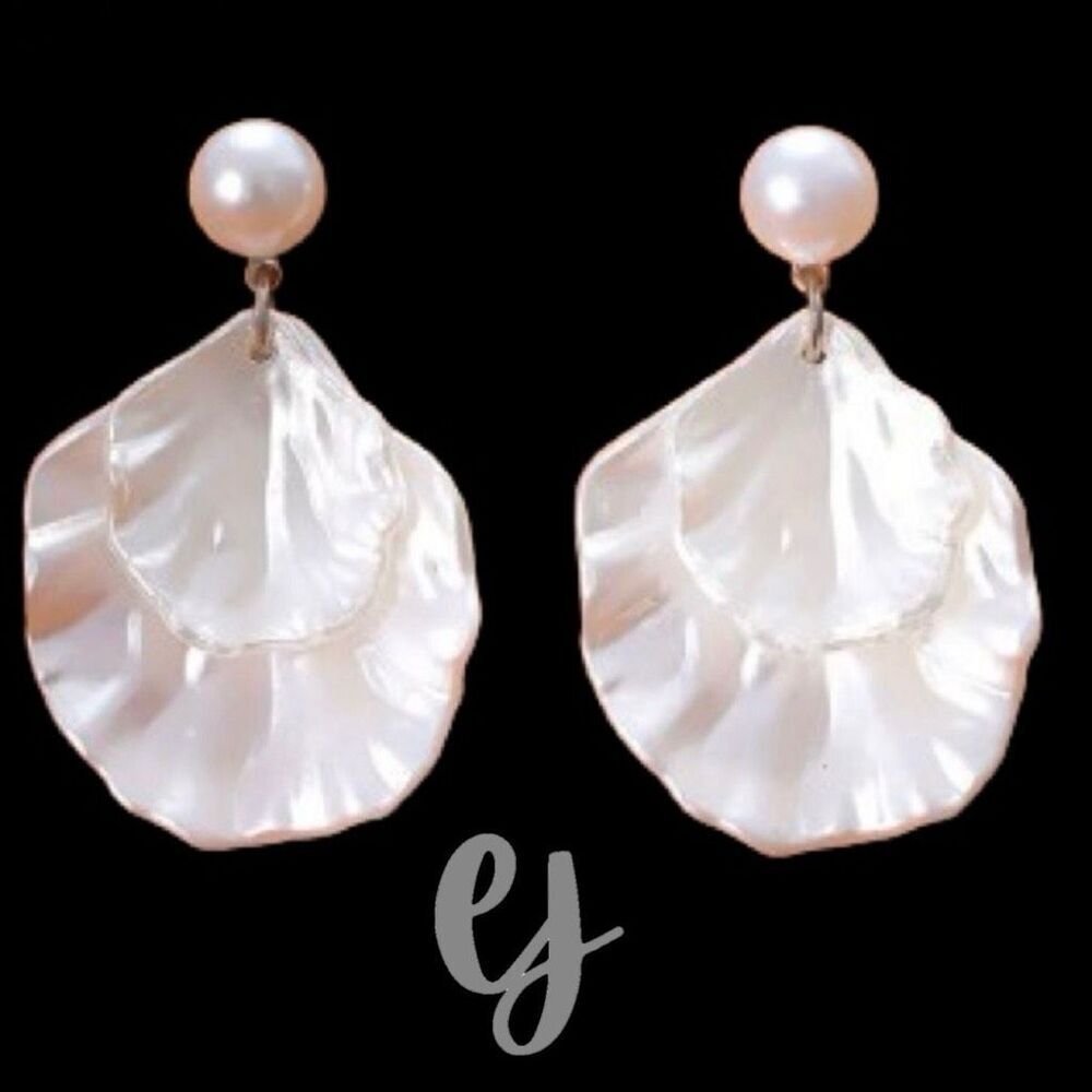Ariel Double Layer Shell Earrings with Pearl – White & Silver Tone